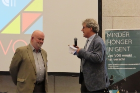 Bezieler en dagelijks werk'paard' Koen DECOODT, met Districtsgouverneur Geert DEWULF.